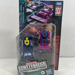 Transformers Earthrise WFC  Micromaster Roller Force & Decepticon Ground Hog!